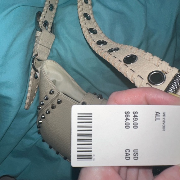 UO Beige / Cream NEVER WORN studded purse🤎🍦 perfect condition - Picture 7 of 9